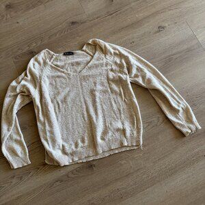 cream lightweight v neck sweater size S